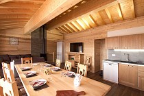 Chalet de Sophie - eethoek met keuken